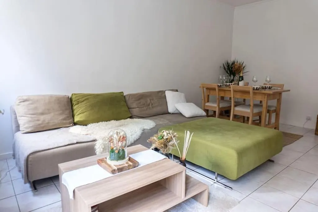 Superb House At Nation Apartment Paris
